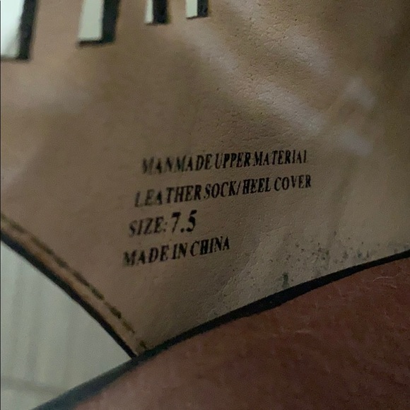 Carlos Santana Blocked Heel Sandals - Picture 5 of 5